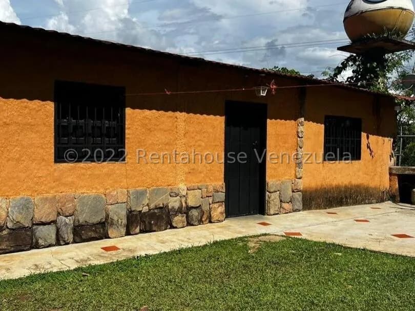 Terreno (Comercial) en Venta en Barrera, Carabobo