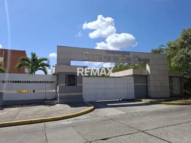 Apartamento Duplex en Venta Cumbres de San Diego Edo Carabobo Venezuela
