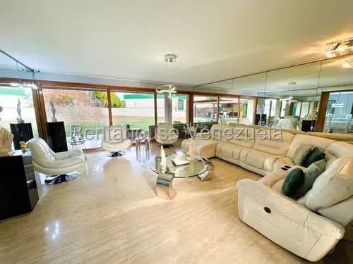 En Venta Elegante Casa Los Naranjos Del Cafetal Mls #26-5633 (zg)