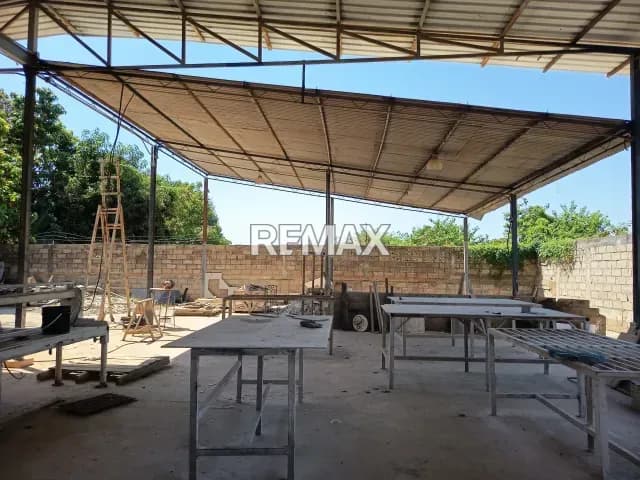 Galpón en venta via Aeropuerto Maracaibo