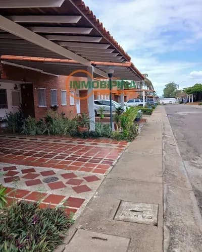 Inmobipiña Promociona Town House En Venta, Ubicado En El Conj. Resd. Terrazas Del Atlantico, Puerto Ordaz - Dv