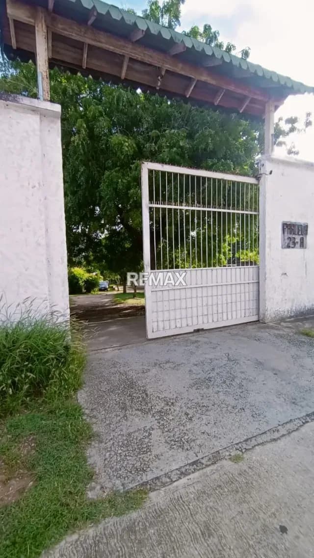 VENTA GALPON + TERRENO 460 MTS 2 AGUA VIVA