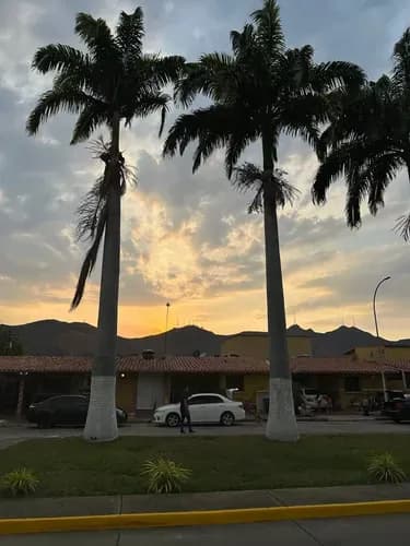 En Venta Casa En Laguna Club San Diego Valencia Carabobo Lch