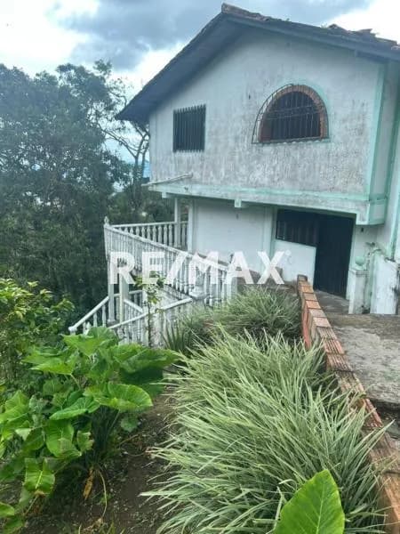 Se vende POSADA TURÍSTICA “NUESTRO SUEÑOS” Ubicado en la Aldea Pan de Azúcar, Municipio Andrés Bello del Estado Tachira