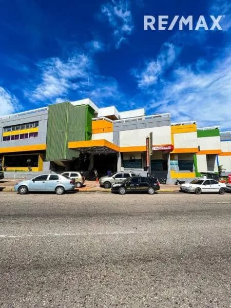 ALQUILER DE CONSULTORIOS UNIDAD MEDICO EL SAMAN NUMERO 5