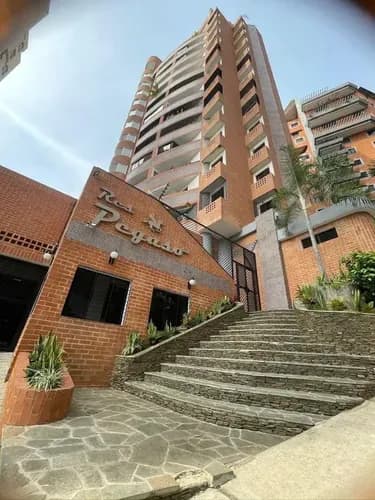 Leandro Araque Inzitu Realtors Ofrece El Alquiler Hermoso Aparatamento En Residencias Pegasus El Parral Valencia Carabobo