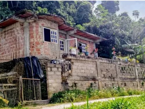 Se Vende Casa En El Km 14 Del Junquito