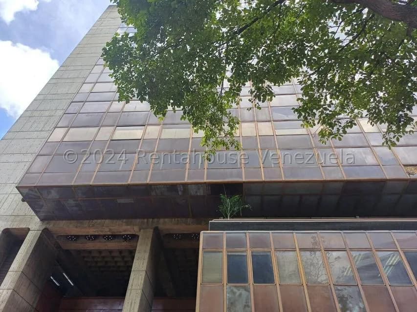 Comercial (Oficina) en Alquiler en Campo Alegre, Distrito Metropolitano