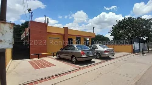 Casa Comercial En Venta En La Limpia Cb