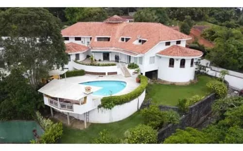 Venta Casa La Lagunita 7h+s/7b+s/29pe