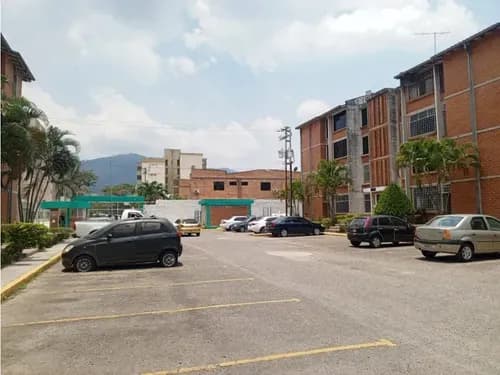 Apartamento En Alquiler En Naguanagua C.r. Jardin Cotoperi Ss-9929463