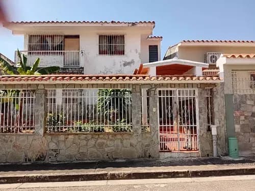 Casa En Venta En Urb Prebo I Valencia Yt Yenny Teran Vende