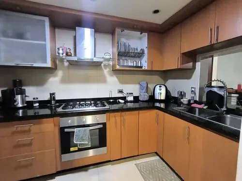 Yasmin Roa Vende Amplia Y Cómoda Casa En La Urb. Quintas Del Norte En Naguanagua Cod 325081