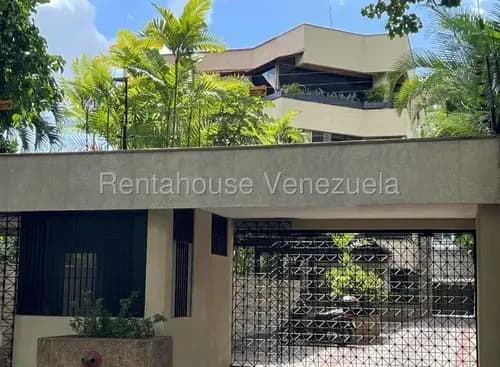 Hermoso Apartamento En Alquiler. Urb. La Castellana..