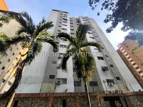 Norma Piña Vende Impecable Y Cómodo Apartamento, Piso Medio, Amoblado, Listo Para Habitar. En La Trigaleña, Valencia. Cod. 26-16859. *** Solo Clientes Directos ***