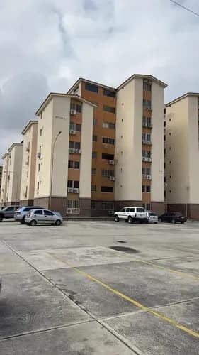 Apartamento En Alquiler En Residencias San Francisco, San Diego Estado Carabobo. Quevedo