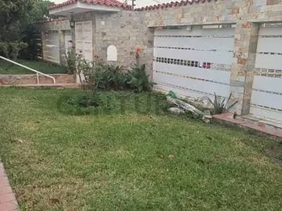 Casa Familiar en Colinas de Vista Alegre: Tu Refugio Ideal!