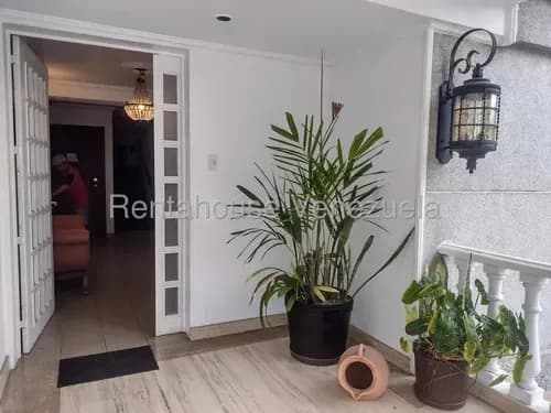 Casa En Alquiler Prados Del Este Rah Mls26-3939