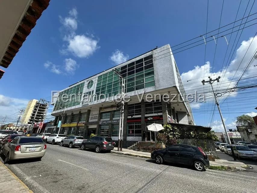Comercial (Local Comercial) en Venta en Del Este, Lara