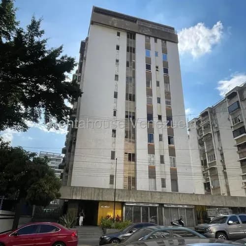 Apartamento En Alquiler En Los Palos Grandes Mls #26-19208 Dreidy Gonzalez