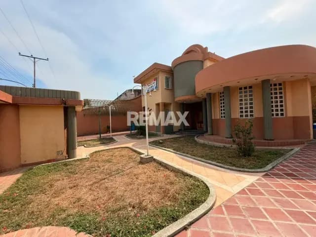 Casa - Quinta en Venta, La Floresta