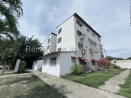 Cómodo Apartamento En Venta Planta Baja Urb Villas Apamate La Morita Ii, Santa Rita 26-18366 Hc