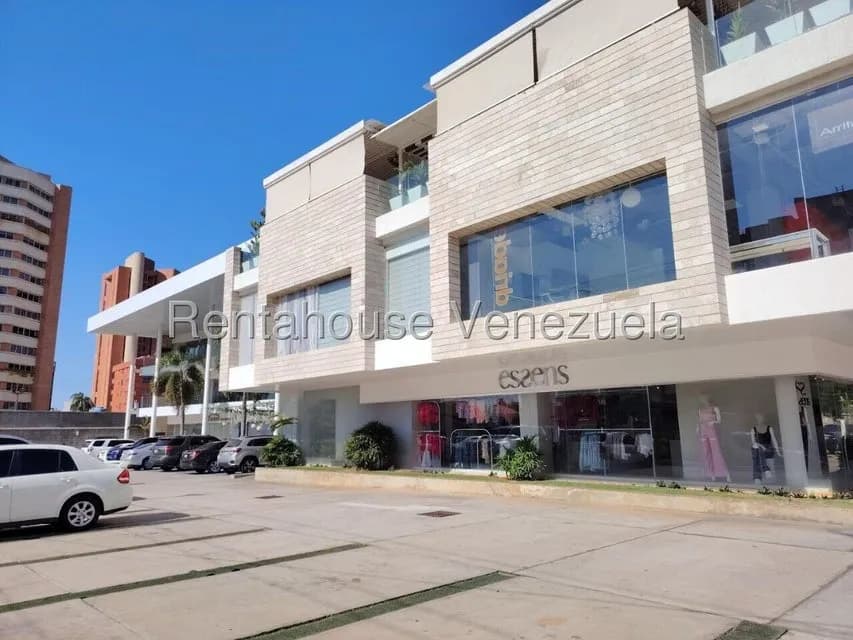 Comercial (Local Comercial) en Venta en La Lago, Zulia