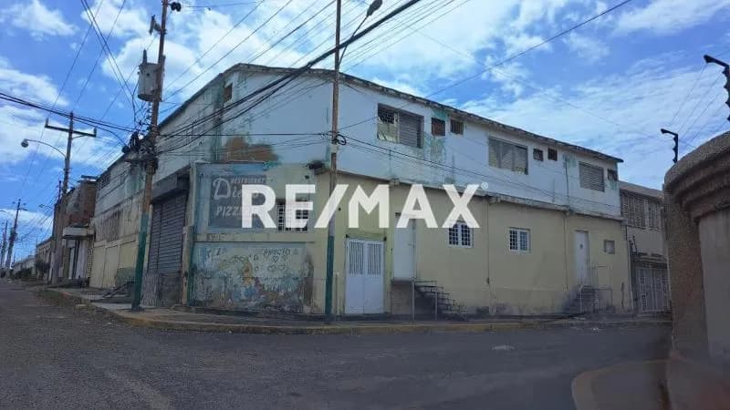 VENTA INMUEBLE MULTIPROPOSITO