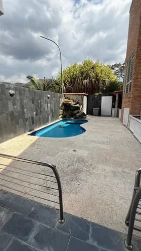Sky Group Vende Town House Residencias Hoyo 5 San Diego, Ir