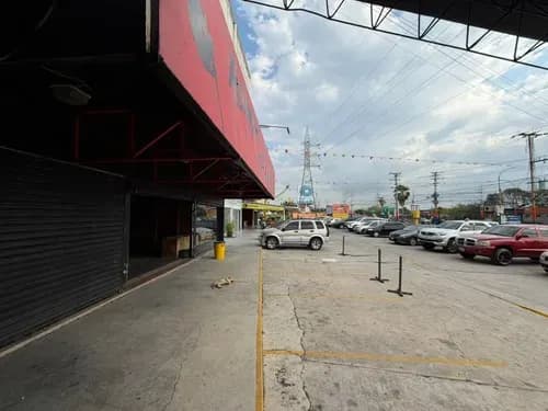 Alquilo Local Comercial 870m
