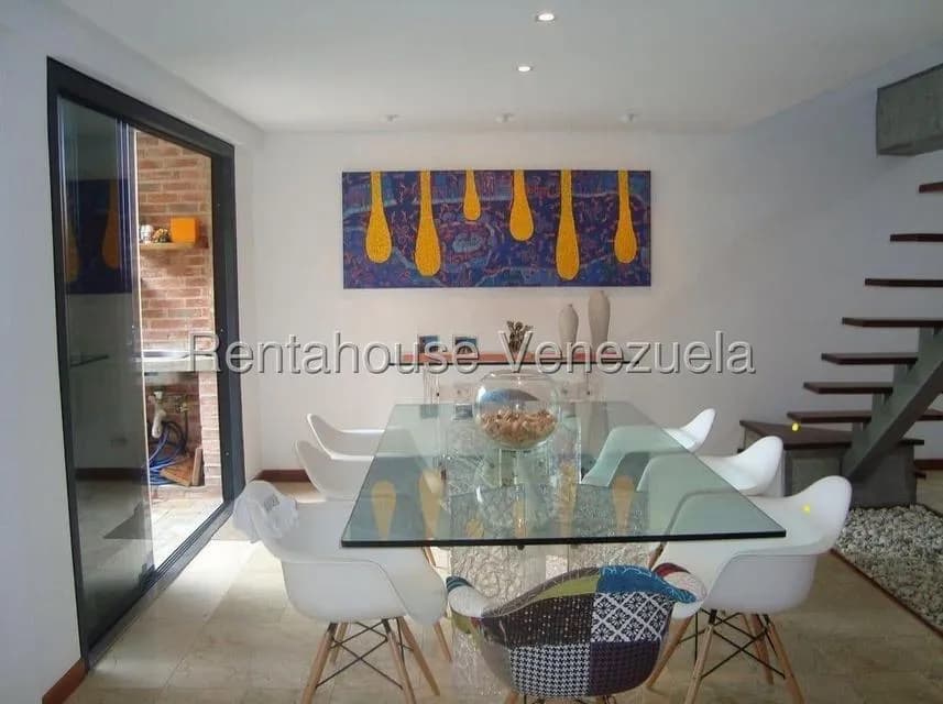 Apartamento (Duplex) en Alquiler en Oripoto, Distrito Metropolitano