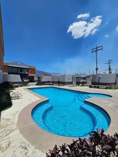 Venta De Moderno Town House Listo A Estrenar En San Diego