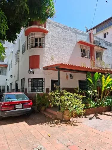 Alquiler De Casa Comercial En Los Caobos