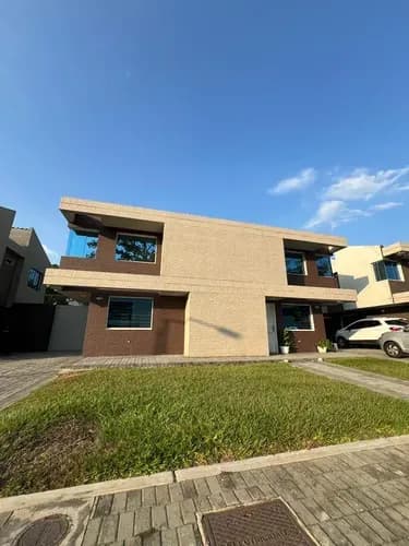Townhouse En San Diego Res. Casa Verde
