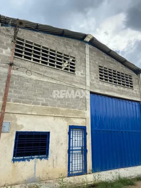 Galpon en venta precio de oportunidad zona centrica