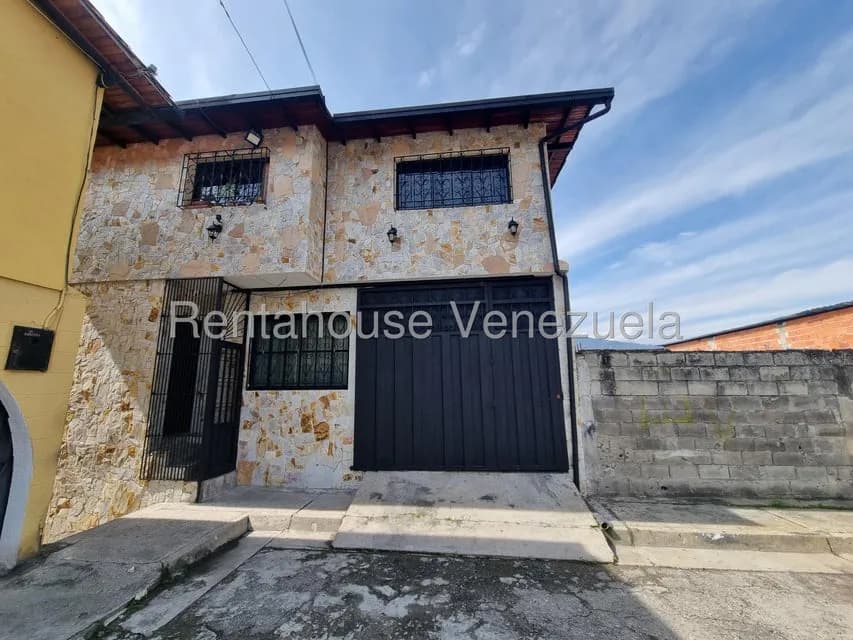 Casa (Multipes Niveles) en Venta en Urbanizacion los Curos, Merida