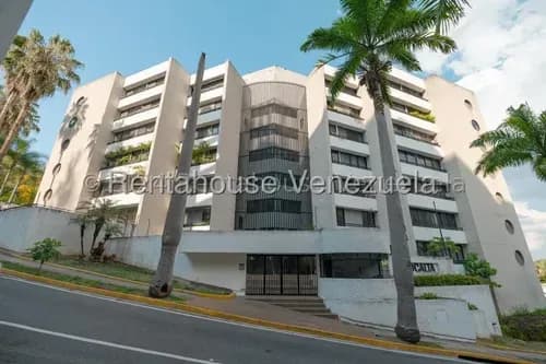 Amplio Ph Al Lado De La Embajada De Los Eeuu, 644 M2, Super Seguridad!!! Ven A Disfrutarlo. Contactame!!! Katiuska Quevedo!!!