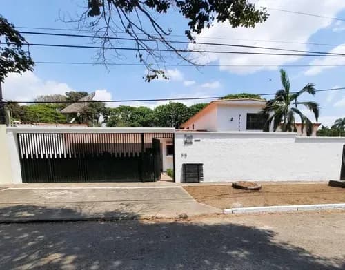 Casa En La Urbanización Guaparo Valencia Ns