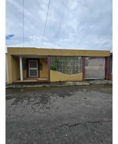 En Venta Casa | Los Libertadores Palo Negro