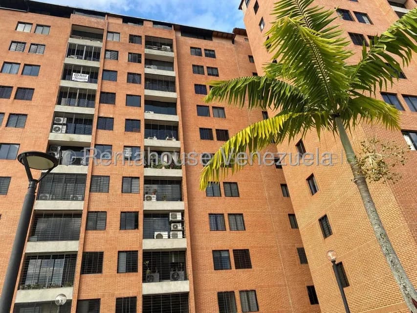Apartamento (1 Nivel) en Alquiler en Colinas de La Tahona, Distrito Metropolitano