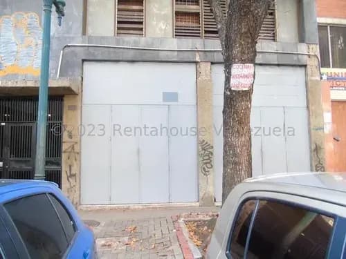 Jg Cod Flex 25-18098 Se Alquila Estupendo Y Espacioso Local A Pie De Calle En La Candelaria Negociable