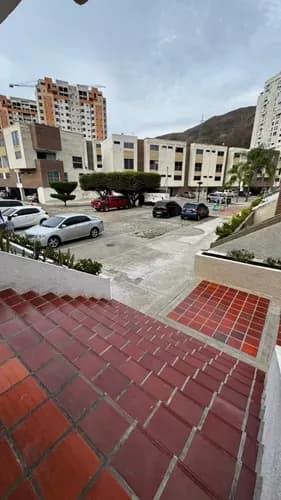 Casa Tipo Apartovilla En Altos De Aricagua Mañongo Municipio Naguanagua (am)