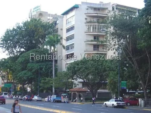 Local En Alquiler - Altamira - Mariela Garcia- 26-1922