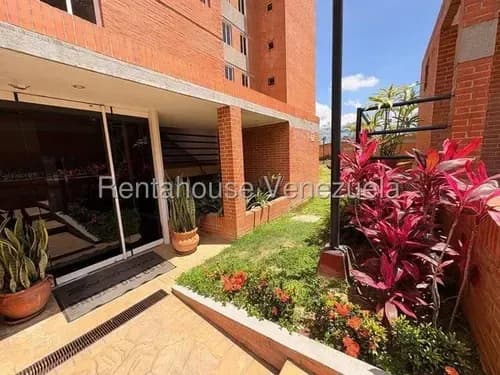 Apartamento En Alquiler Colinas De La Tahona 26-19188 Lv