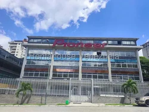 La Urbina Local Comercial Alquiler 26-20278 Sr
