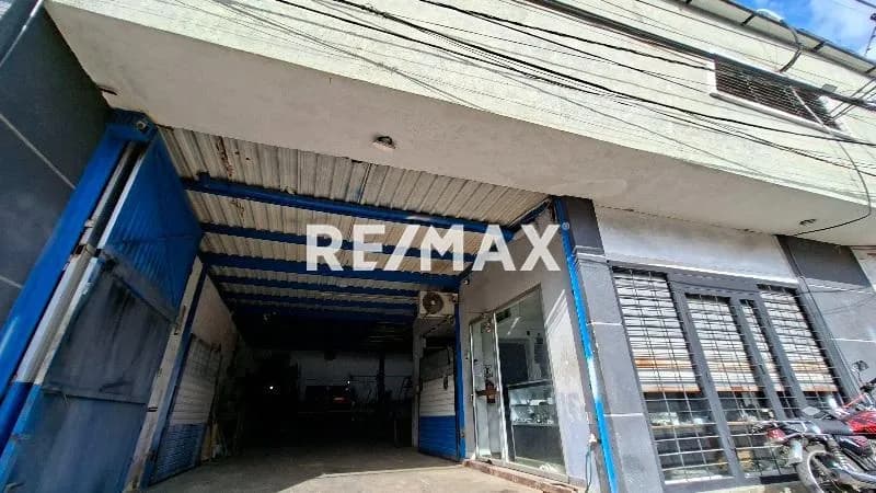 Vendo Galpon Ideal Para Taller en La Avenida Anzoategui En La Candelaria Valencia