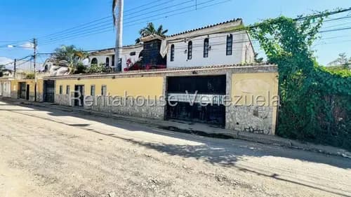 Casa Comercial Con Habitaciones Para Alquilar Y Local En La Mejor Ubicación De Cagua Zona Centro Estef 26-14302