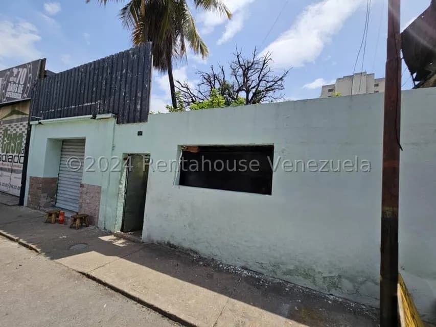 Terreno (Comercial) en Venta en Zona Centro, Aragua