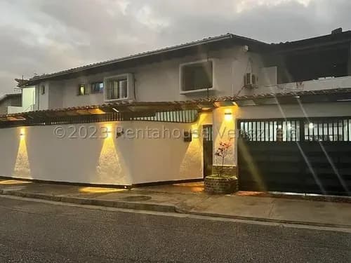 Casa En Venta- Los Naranjos Del Cafetal- Mls #24-14630- Neyla Cedeño Km