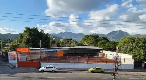 Leandro Araque Inzitu Realtors Vende Galpon Y Terreno Industrial O Comercial Ubicados En San Joaquin De Carabobo